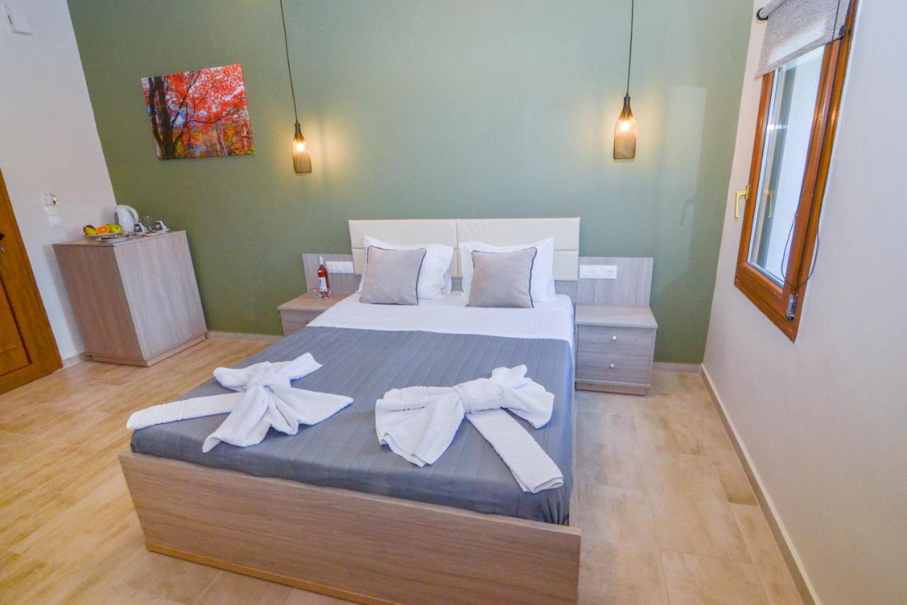 Paradise With Parking, Wifi, - Walking Distance To The * Elafonisi